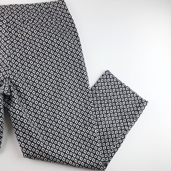 CAbi #877 Geometric Cropped Ankle Dress Pants Sz 8 - Picture 8 of 12